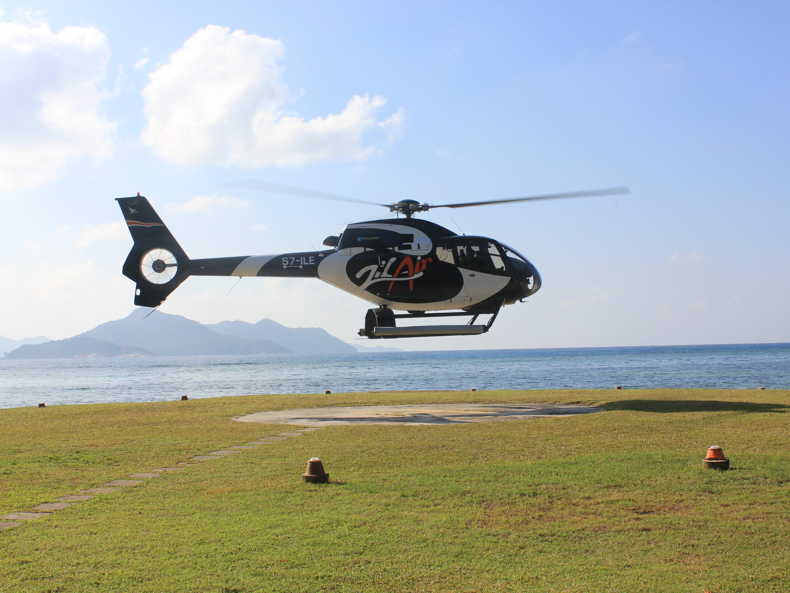 Anreise La Digue per Helikopter